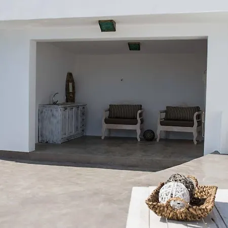 The Grand Cave House Of Santorini *