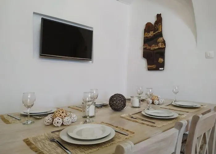 Nyaraló The Grand Cave House Of Santorini Fíra